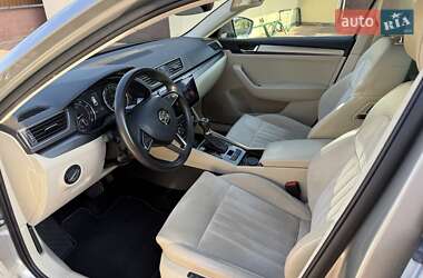 Универсал Skoda Superb 2017 в 