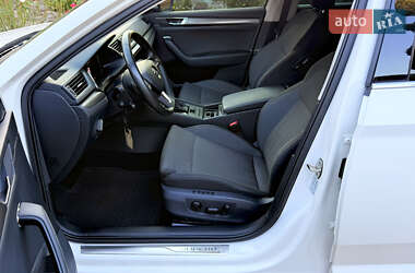 Лифтбек Skoda Superb 2020 в 
