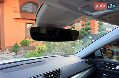 Лифтбек Skoda Superb 2020 в 