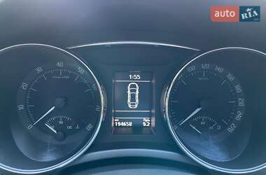 Лифтбек Skoda Superb 2014 в 