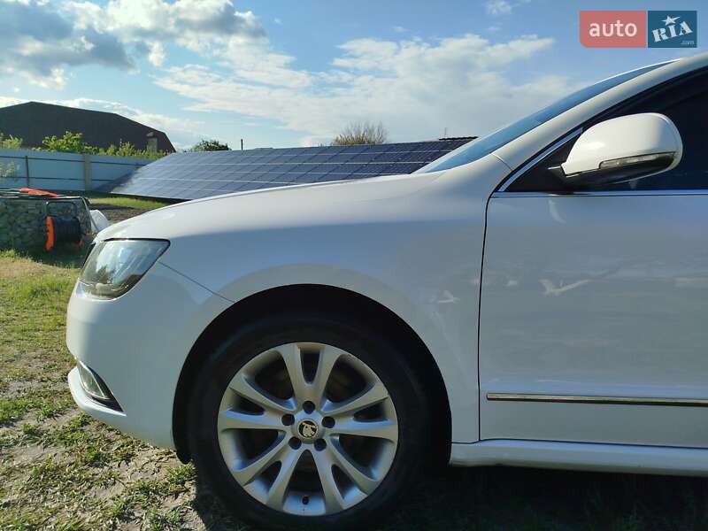 Универсал Skoda Superb 2014 в Ахтырке фото 5 Универсал Skoda Superb 2014 в Ахтырке