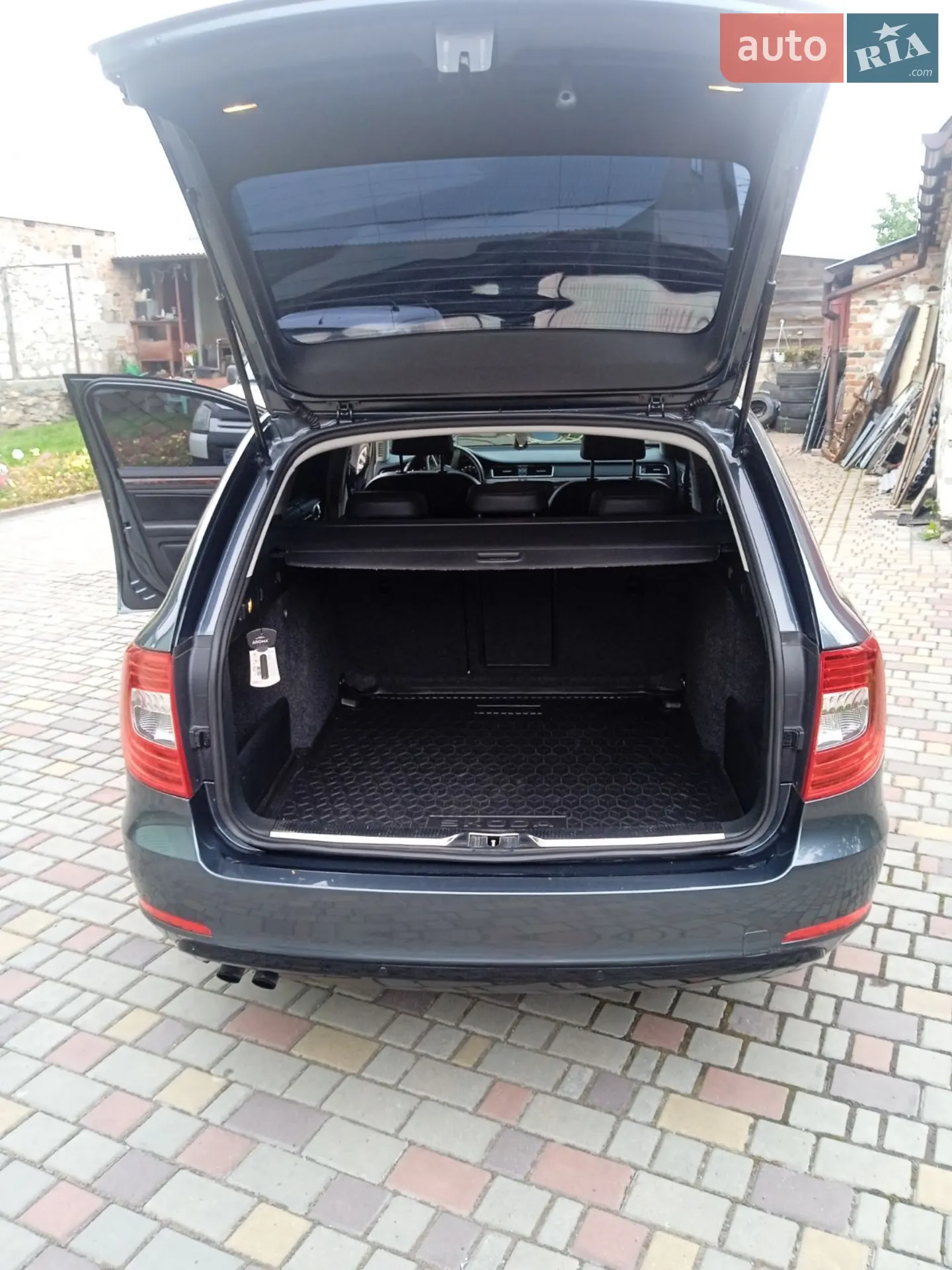 2013 Skoda Superb - мініатюра 10