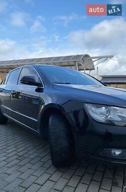 Ліфтбек Skoda Superb 2014 в  фото 30 Ліфтбек Skoda Superb 2014 в