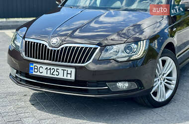 Универсал Skoda Superb 2014 в 