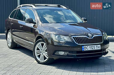 Универсал Skoda Superb 2014 в 