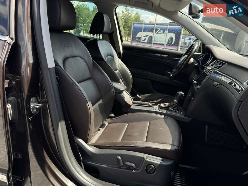 Универсал Skoda Superb 2014 в Самборе