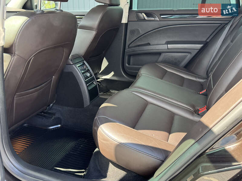 Универсал Skoda Superb 2014 в Самборе