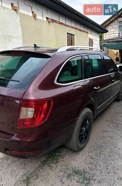 Универсал Skoda Superb 2010 в 