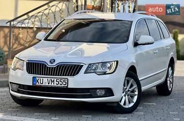 Универсал Skoda Superb 2015 в Дрогобыче