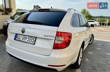 Универсал Skoda Superb 2015 в 