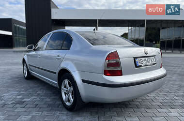 Лифтбек Skoda Superb 2008 в 