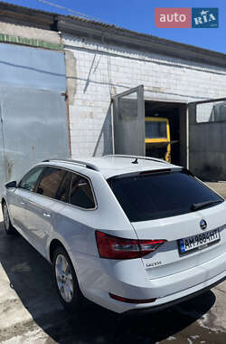 Универсал Skoda Superb 2016 в 
