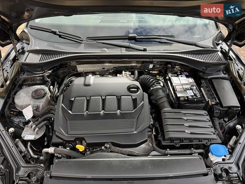 Универсал Skoda Superb 2022 в Луцке