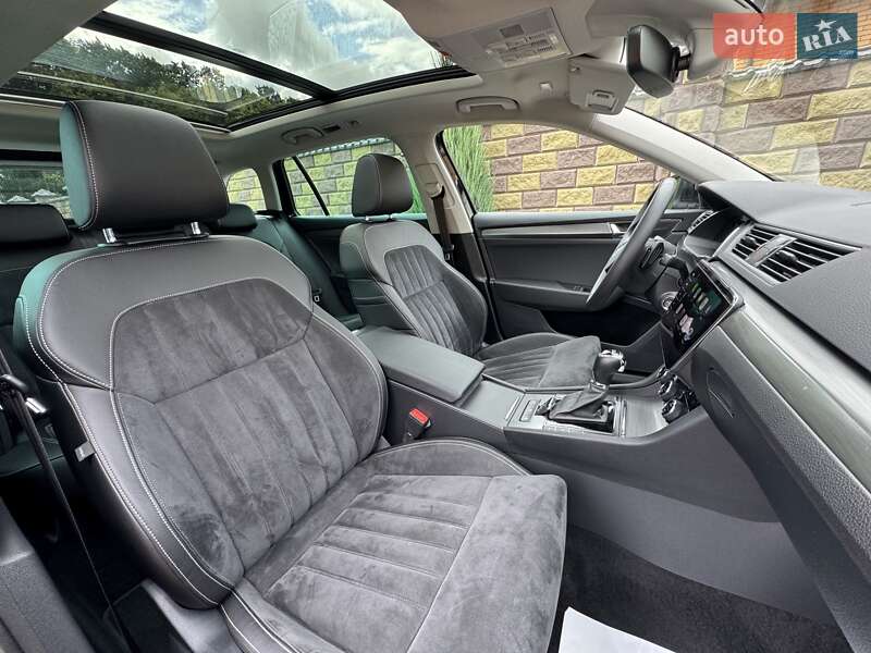 Универсал Skoda Superb 2022 в Луцке