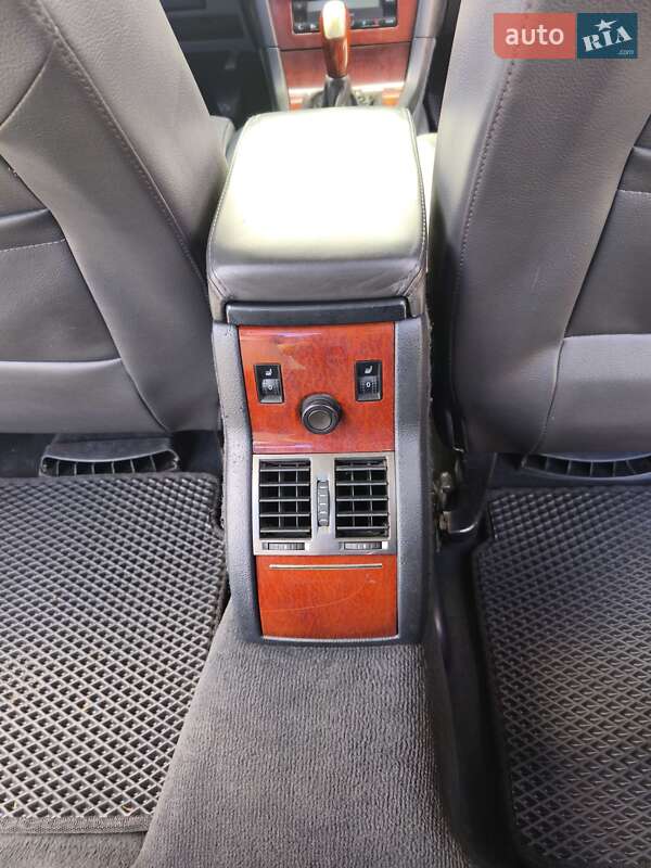 Лифтбек Skoda Superb 2003 в Днепре