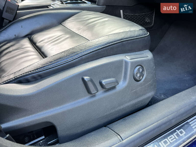 Лифтбек Skoda Superb 2009 в Рава-Русской