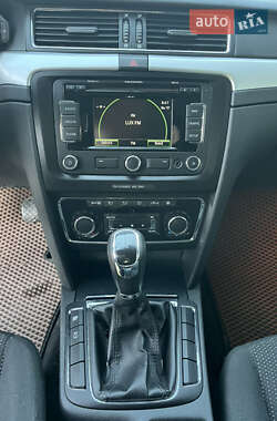 Лифтбек Skoda Superb 2010 в 