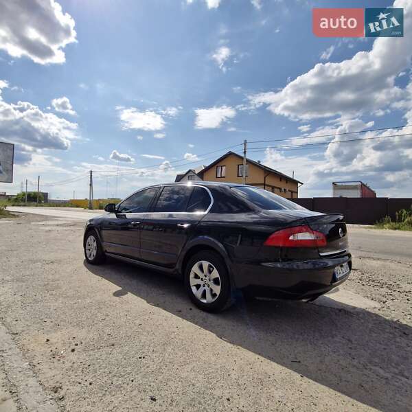 Лифтбек Skoda Superb 2011 в Киеве фото 4 Лифтбек Skoda Superb 2011 в Киеве