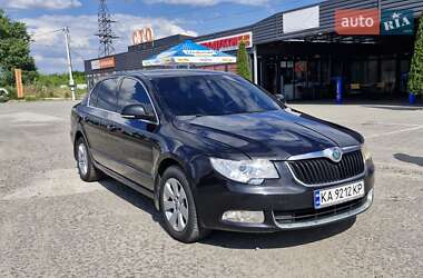 Ліфтбек Skoda Superb 2011 в Києві