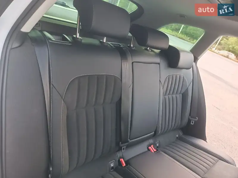 Skoda Superb 2018 VIN TMBJH7NP8K7023404 фото оголошення 5 з 125
