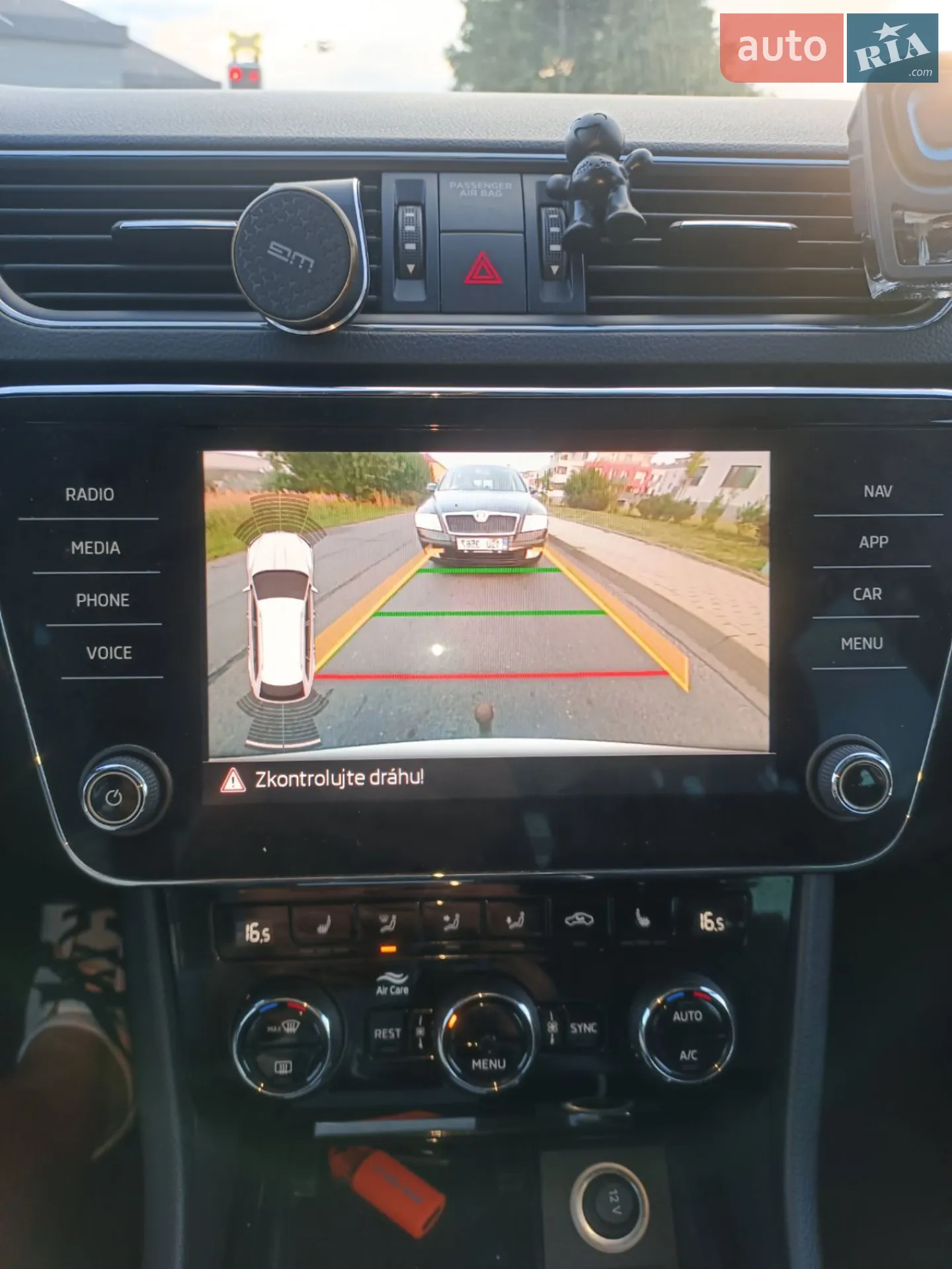 2018 Skoda Superb - мініатюра 86