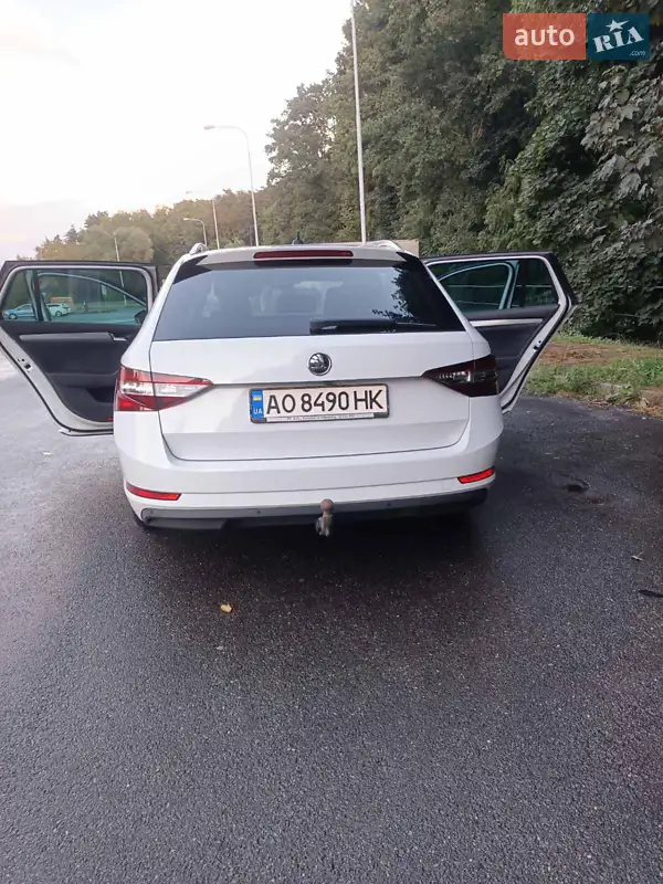Skoda Superb 2018 VIN TMBJH7NP8K7023404 фото оголошення 78 з 125