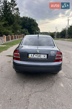 Лифтбек Skoda Superb 2007 в 