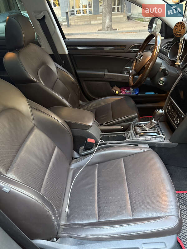 Универсал Skoda Superb 2014 в Сумах