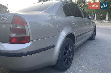 Лифтбек Skoda Superb 2007 в 