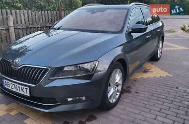 Универсал Skoda Superb 2018 в 