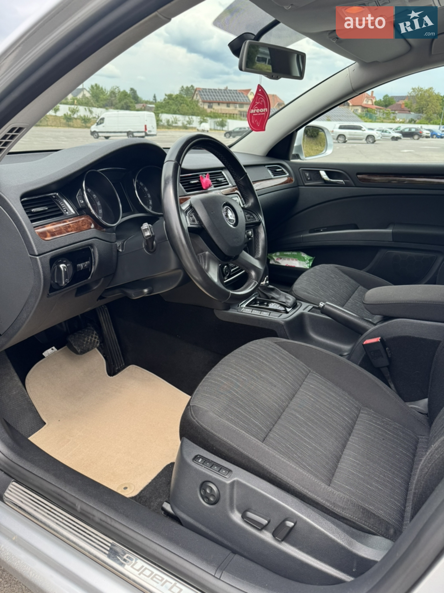 2013 Skoda Superb - мініатюра 15