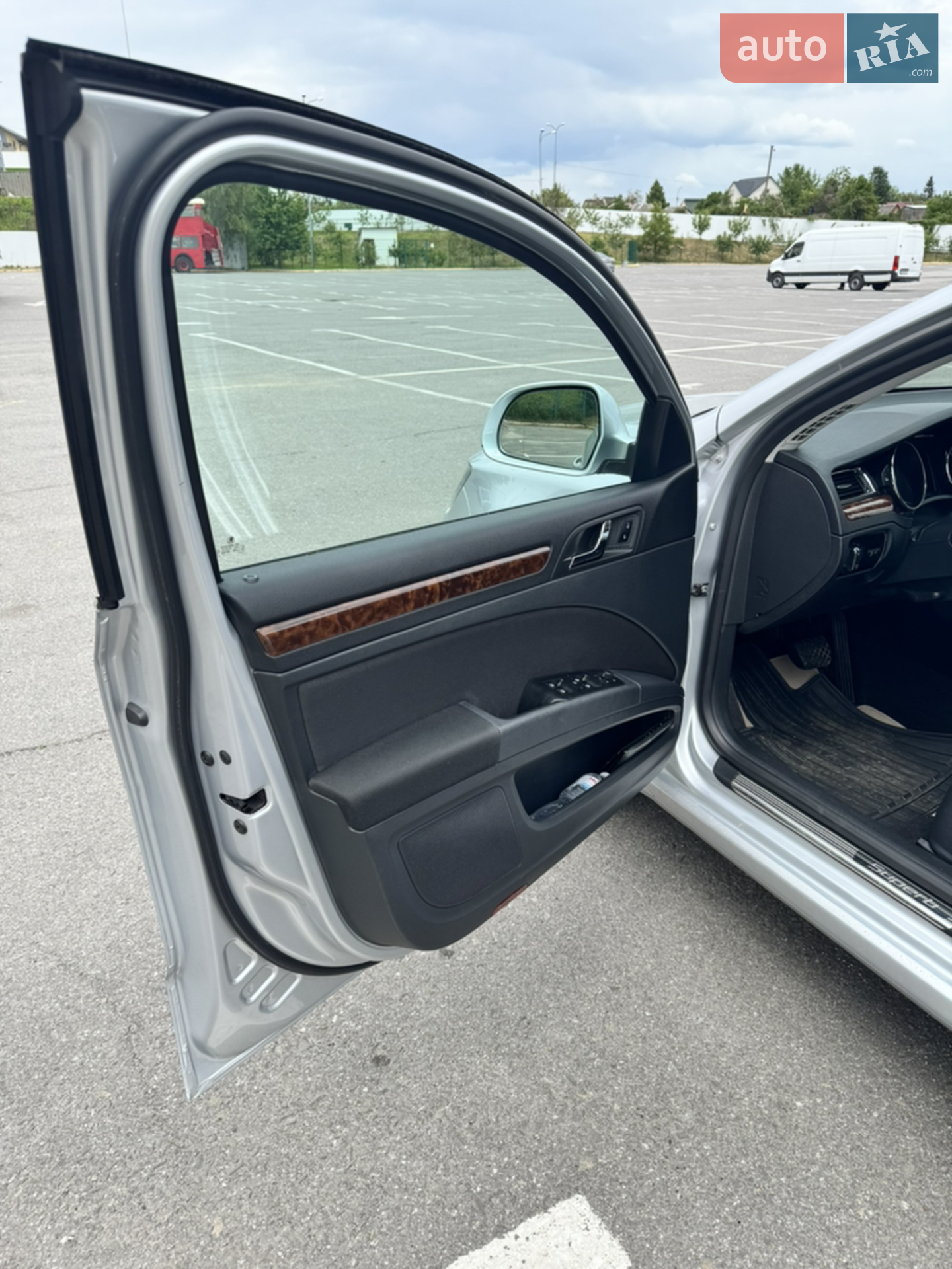 2013 Skoda Superb - мініатюра 24