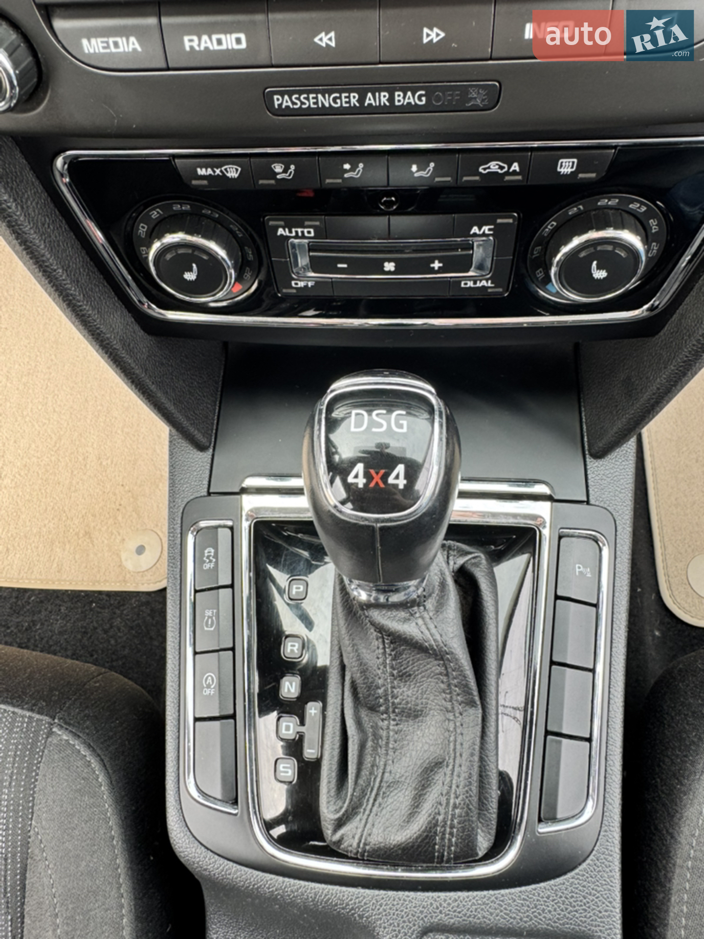 2013 Skoda Superb - мініатюра 29