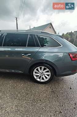 Универсал Skoda Superb 2018 в 