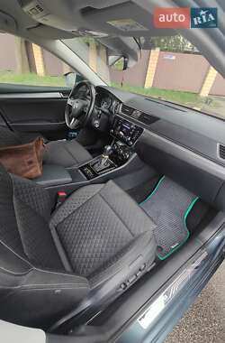 Универсал Skoda Superb 2018 в 