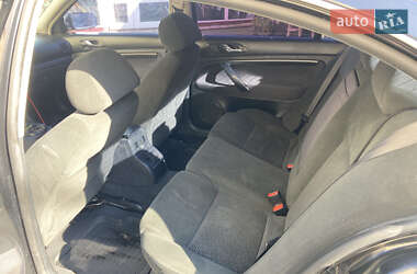 Лифтбек Skoda Superb 2005 в 