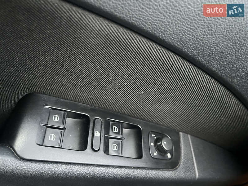 Универсал Skoda Superb 2013 в Запорожье