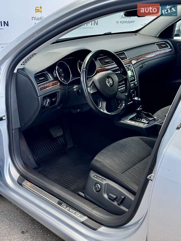 Лифтбек Skoda Superb 2014 в Киеве