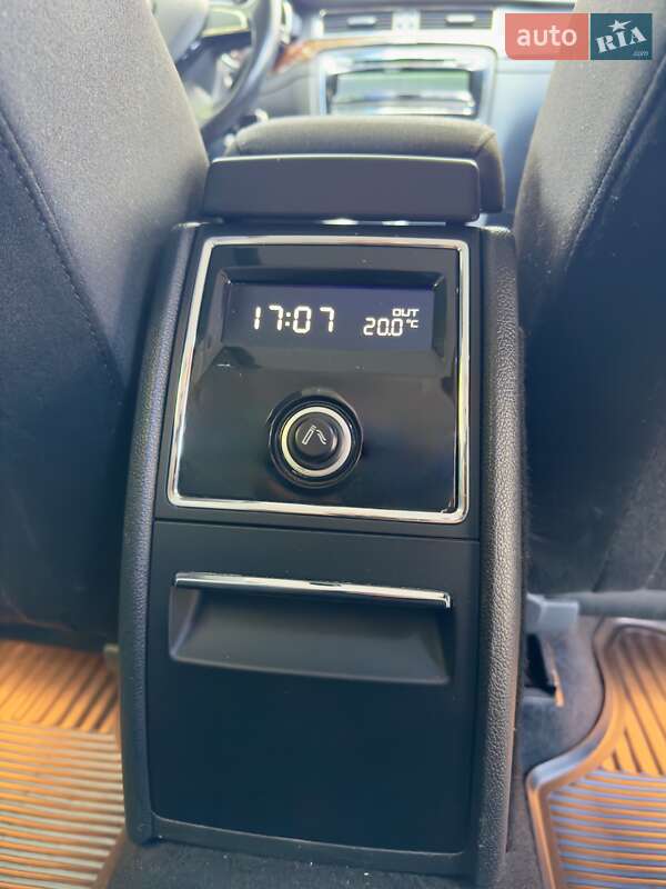Лифтбек Skoda Superb 2014 в Киеве