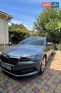 Лифтбек Skoda Superb 2019 в Мукачево