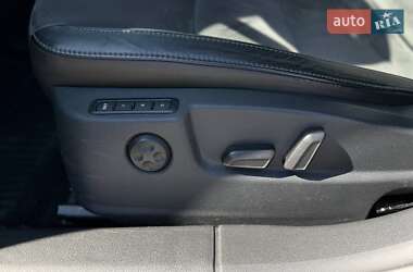 Універсал Skoda Superb 2013 в 