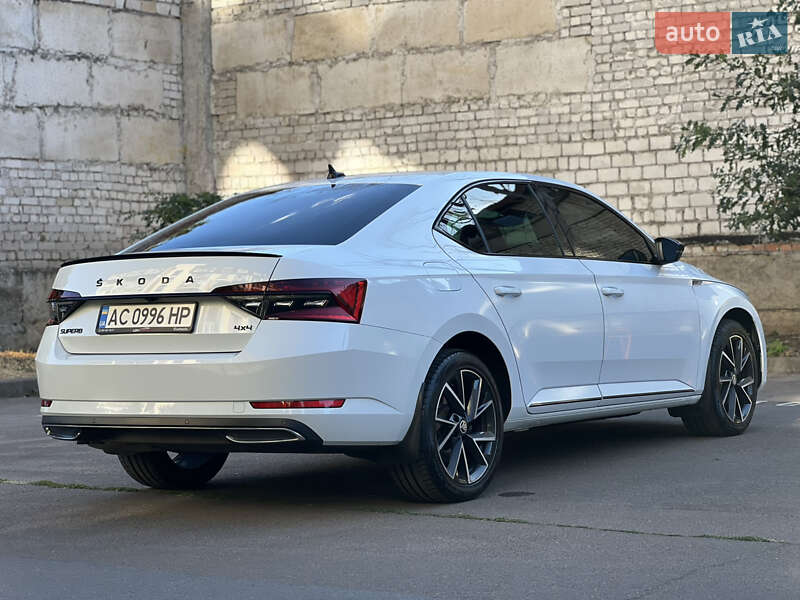 Лифтбек Skoda Superb 2022 в Одессе