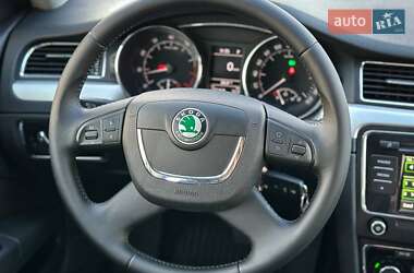 Лифтбек Skoda Superb 2012 в 