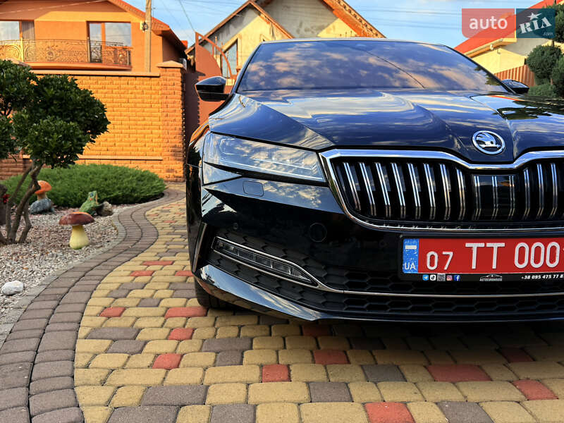 Ліфтбек Skoda Superb 2020 в Мукачевому