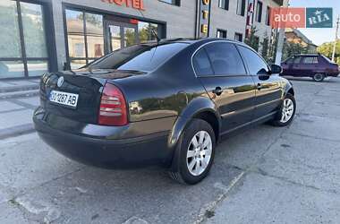 Лифтбек Skoda Superb 2007 в 