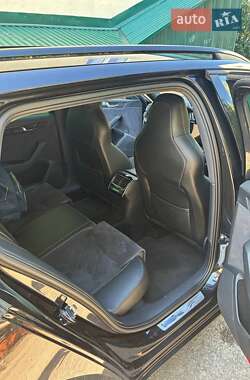 Универсал Skoda Superb 2017 в 