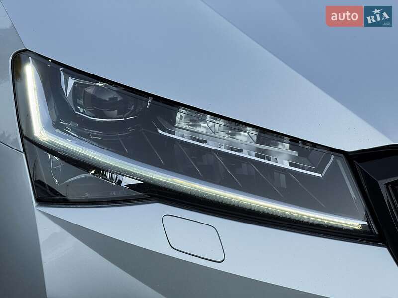 Универсал Skoda Superb 2021 в Луцке