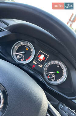Универсал Skoda Superb 2015 в 