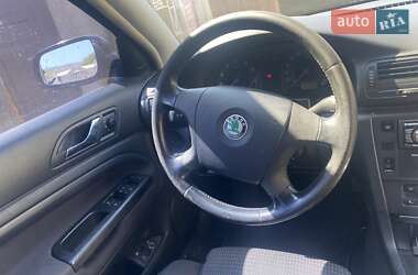 Лифтбек Skoda Superb 2006 в Одессе