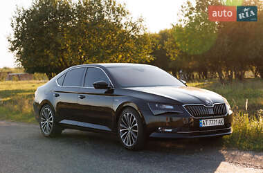 Лифтбек Skoda Superb 2016 в Ивано-Франковске